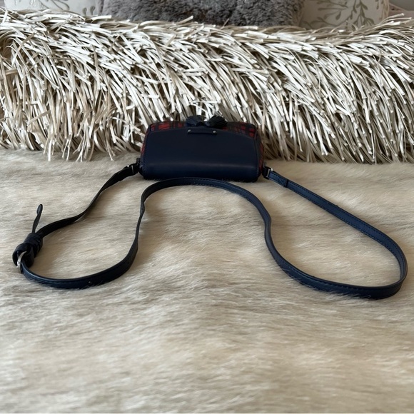 VERA BRADLEY Navy & Red Art Plaid S Tasseled Crossbody Bag Vegan Leather Flap - Picture 9 of 10